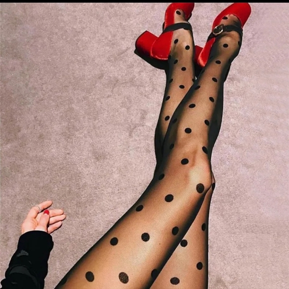 Polka Dot Stockings - Picture 4 of 12